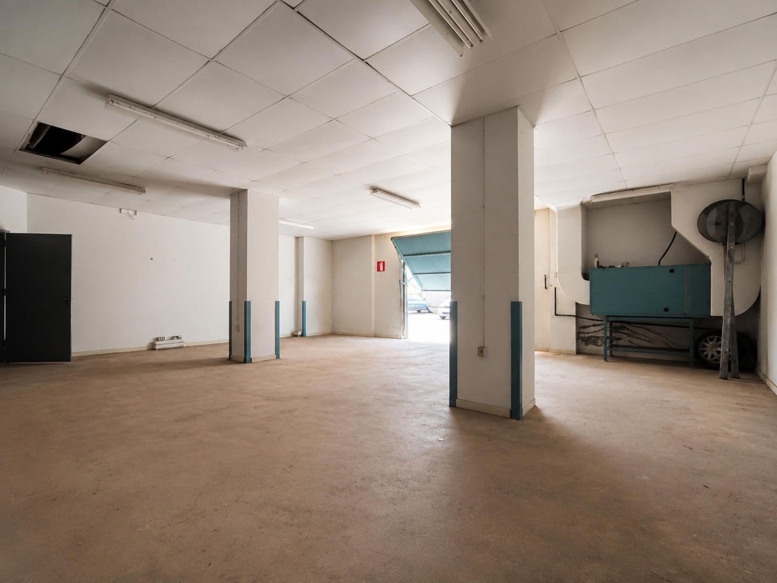 Amplio local comercial en Aller, imagen 17